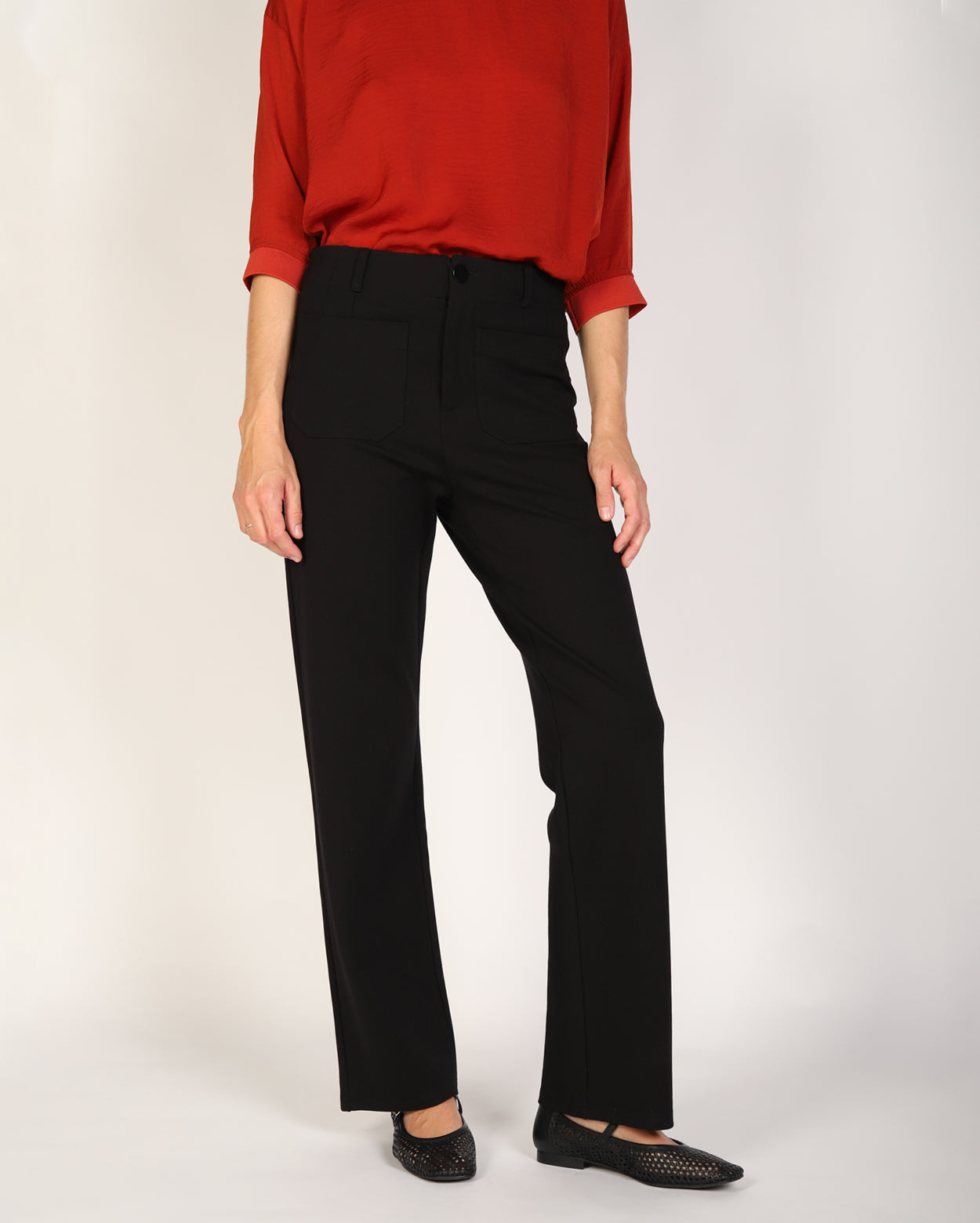 Evelyn Pant  - Black