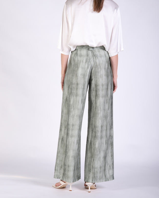 Amy Pant