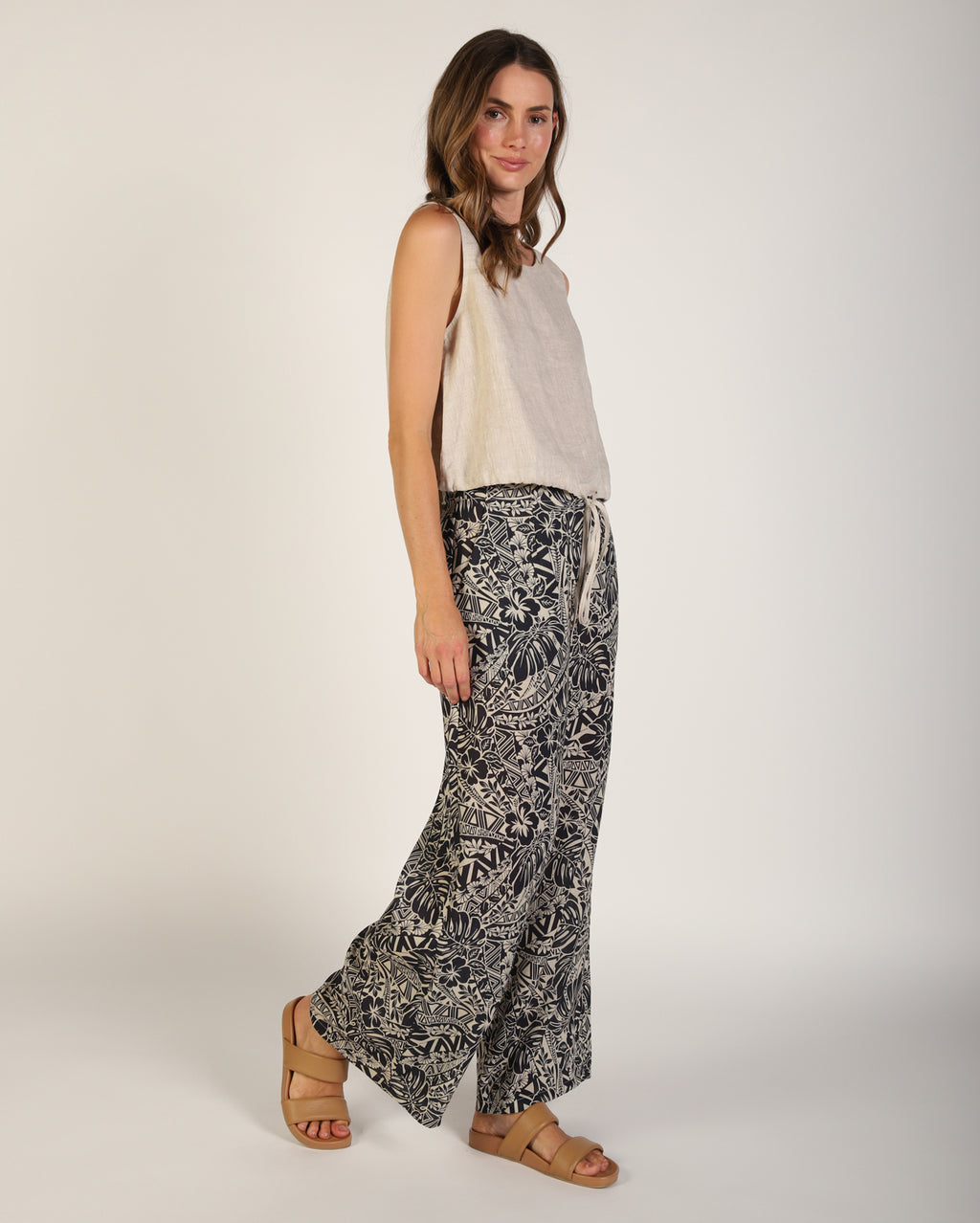 me1571_nicopant_picnic_nvypnt_2_1764638101