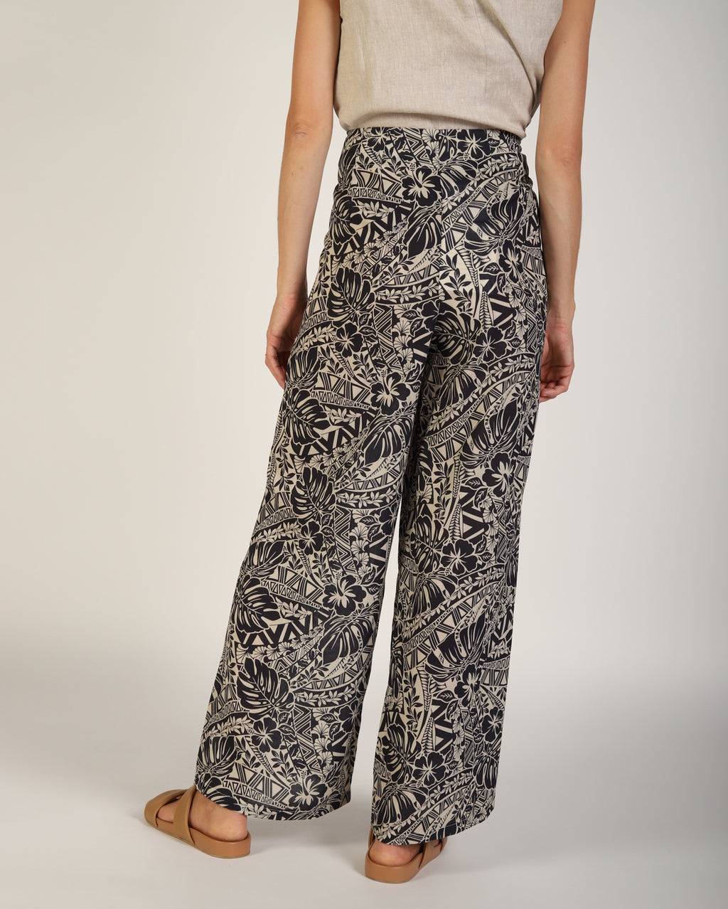 me1571_nicopant_picnic_nvypnt_5_1764638100