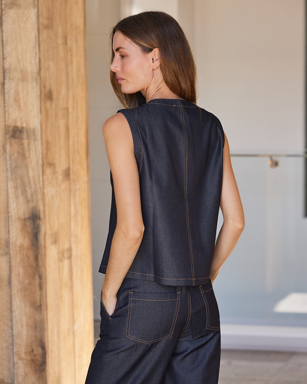 Hollie Vest - Black