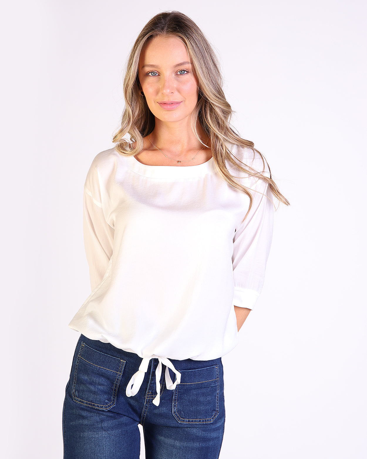 me857-s25_denitop_picnic_van_2_1764638221