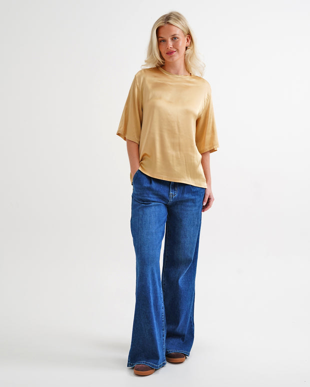Lottie Top