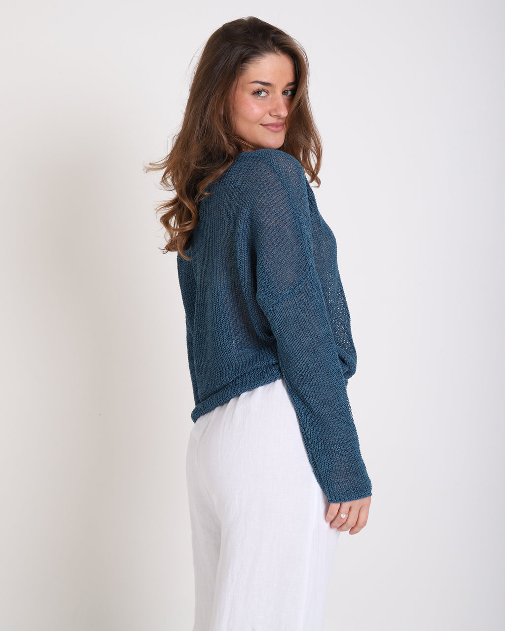 ns1003_katrinaknit_picnic_tea_3_1764639450