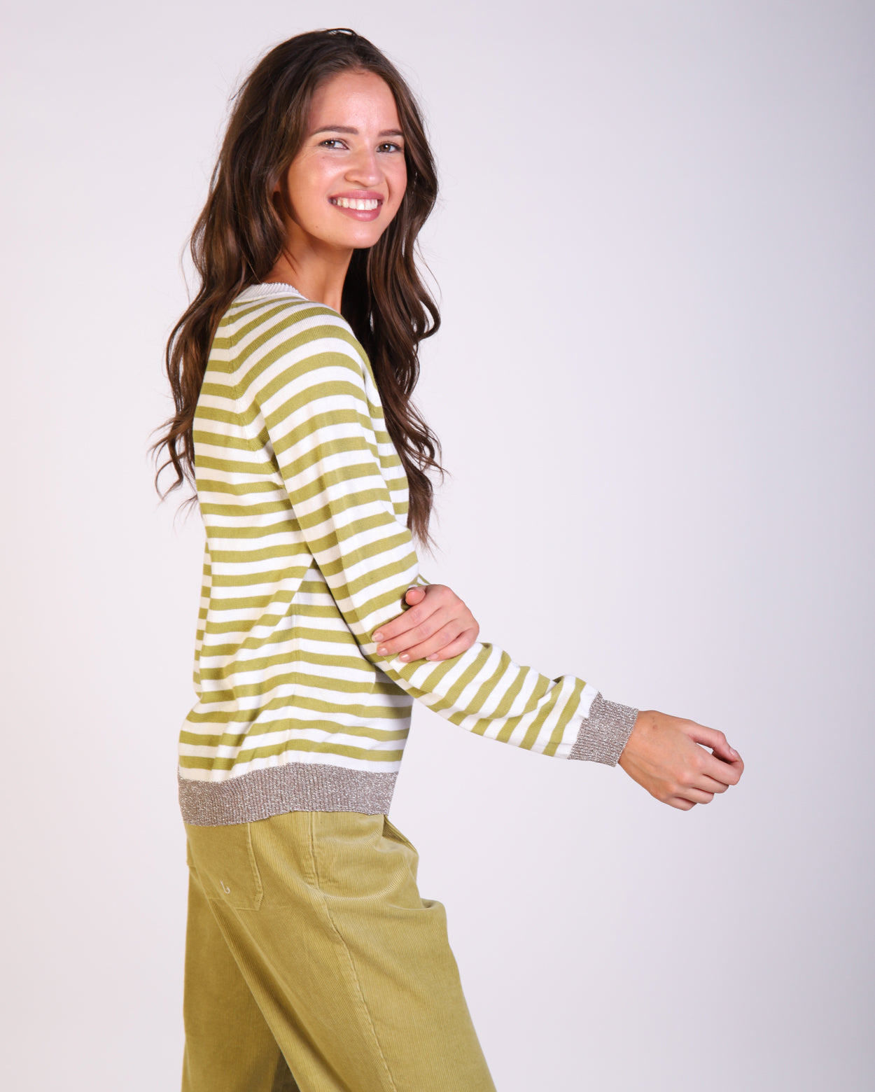 p585004_jordanstripeknit_picnic_mos_2_1764644522