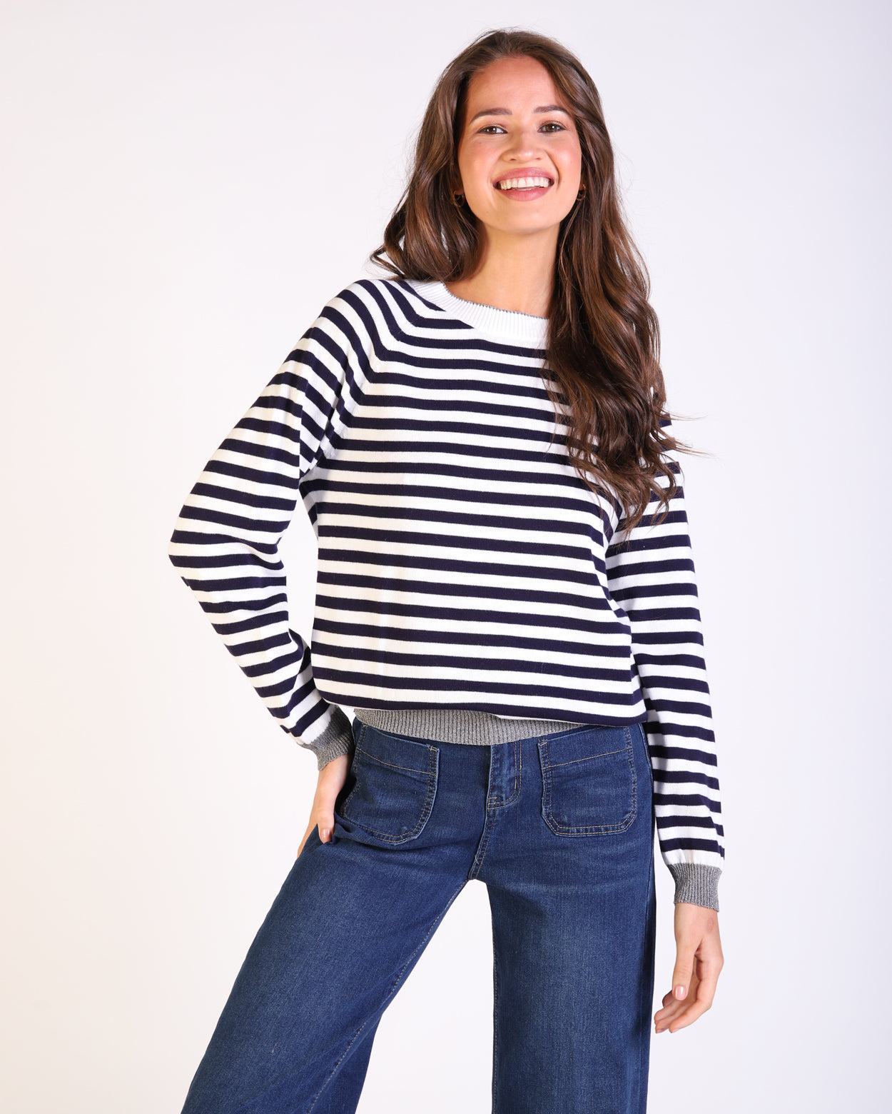 p585004_jordanstripeknit_picnic_nav_1_1764644556