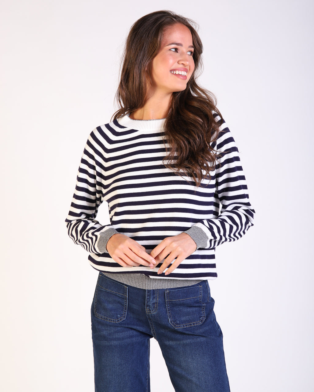 p585004_jordanstripeknit_picnic_nav_2_1764644562