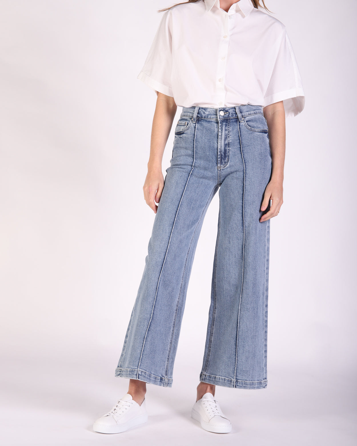 p595712_louisejean_picnic_den_1_1764638957