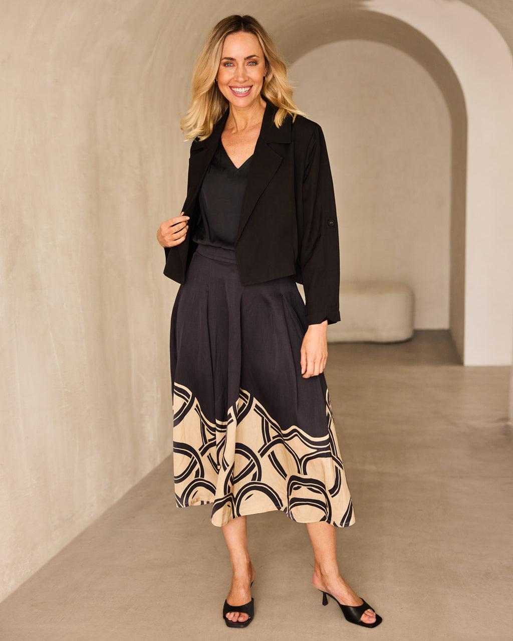 Ellie Cropped Jacket - Black