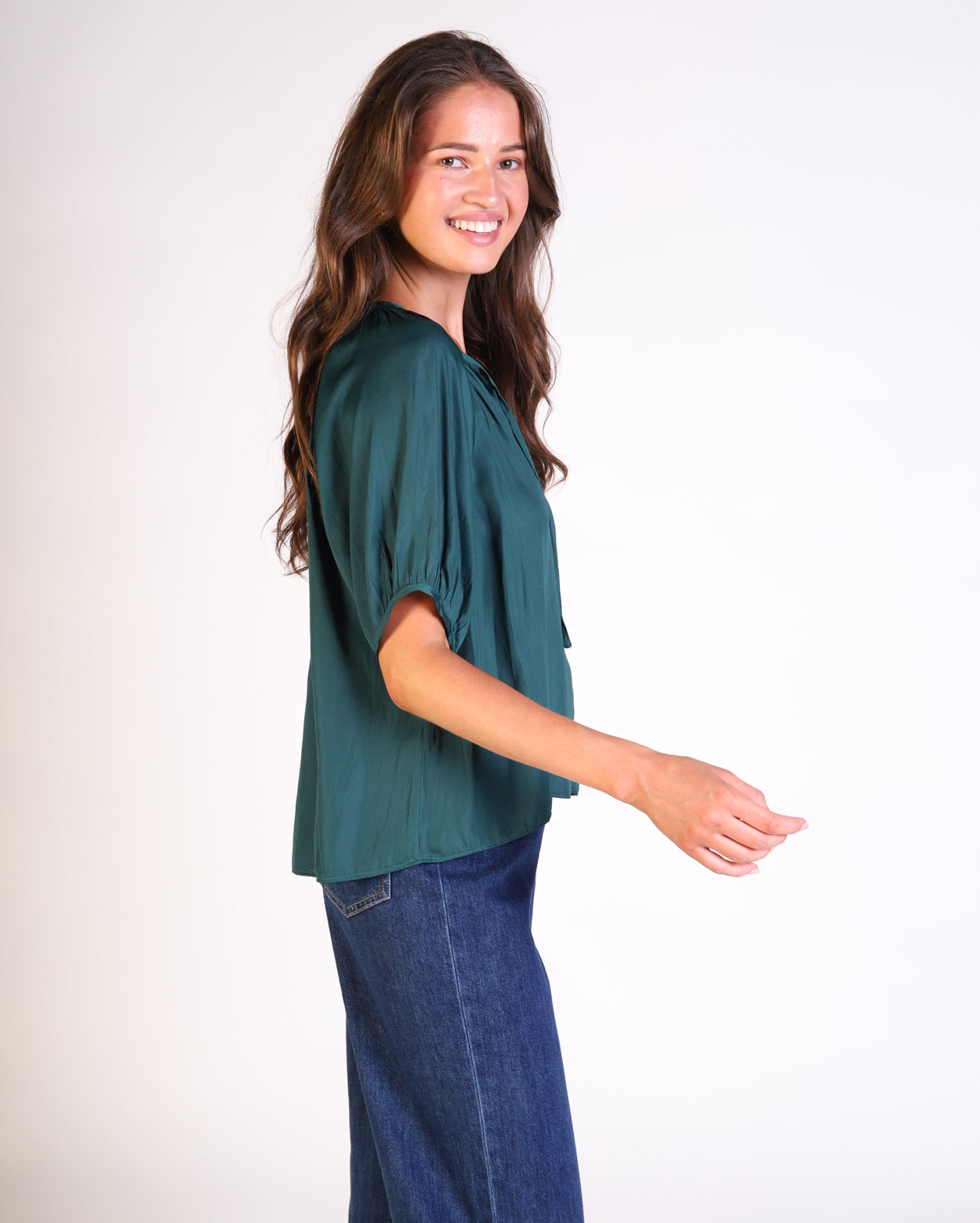 tq080-w25_ameliatop_picnic_for_3_1764643906