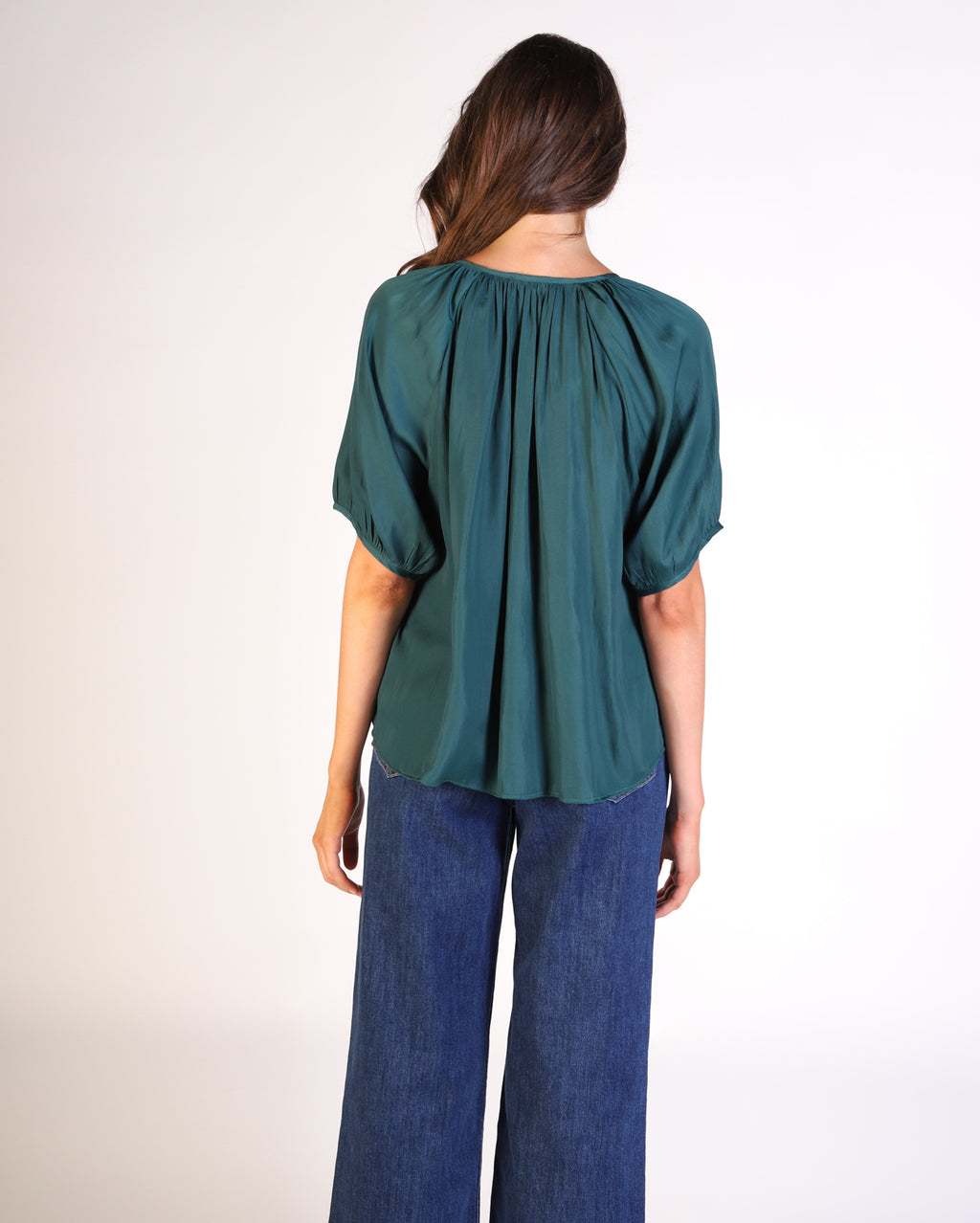 tq080-w25_ameliatop_picnic_for_4_1764643909