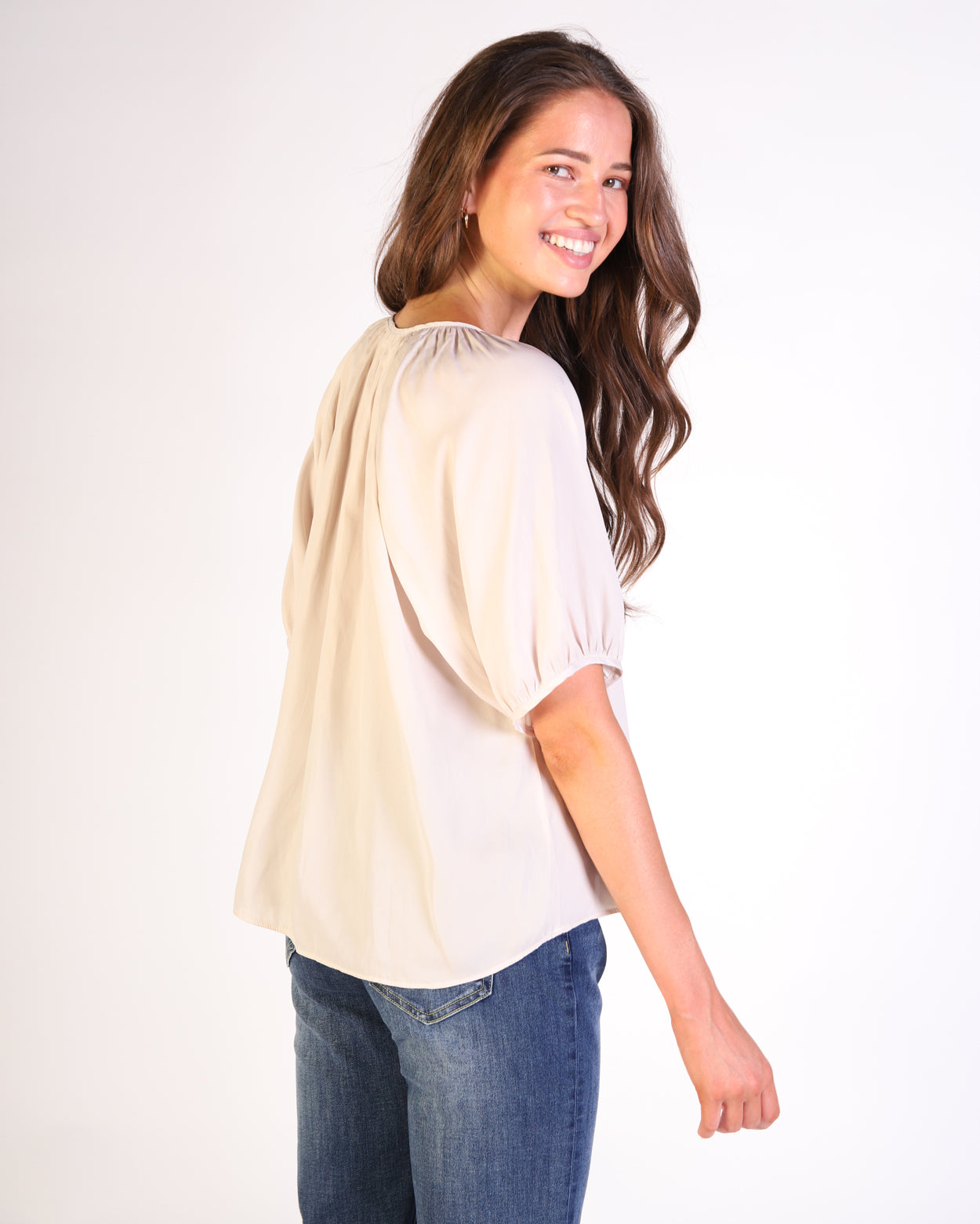 tq080-w25_ameliatop_picnic_oys_3_1764643905