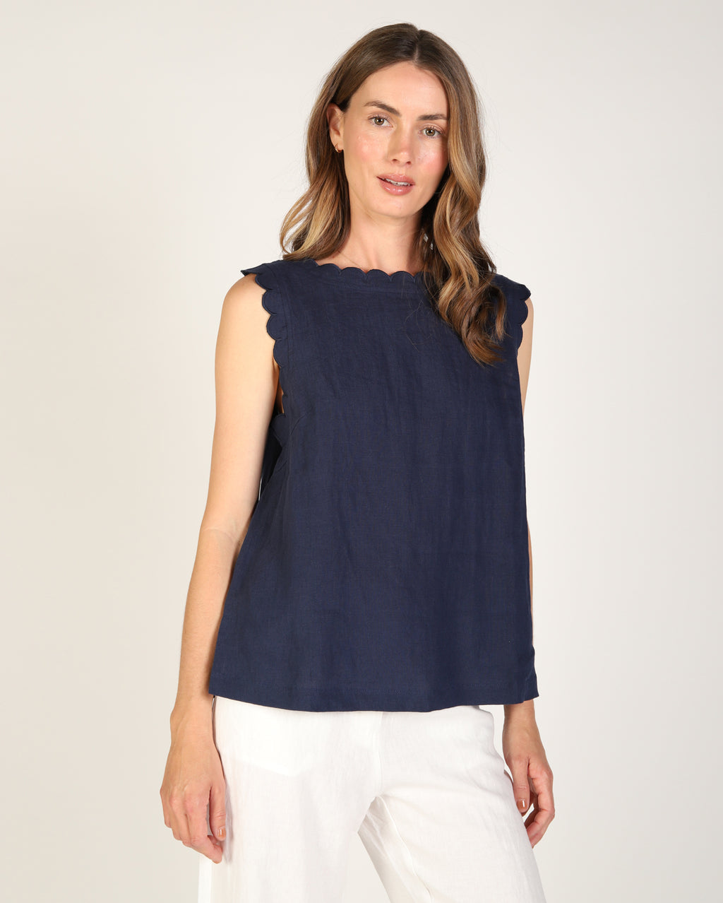 tq115_lanitank_picnic_nav_1_1764638048