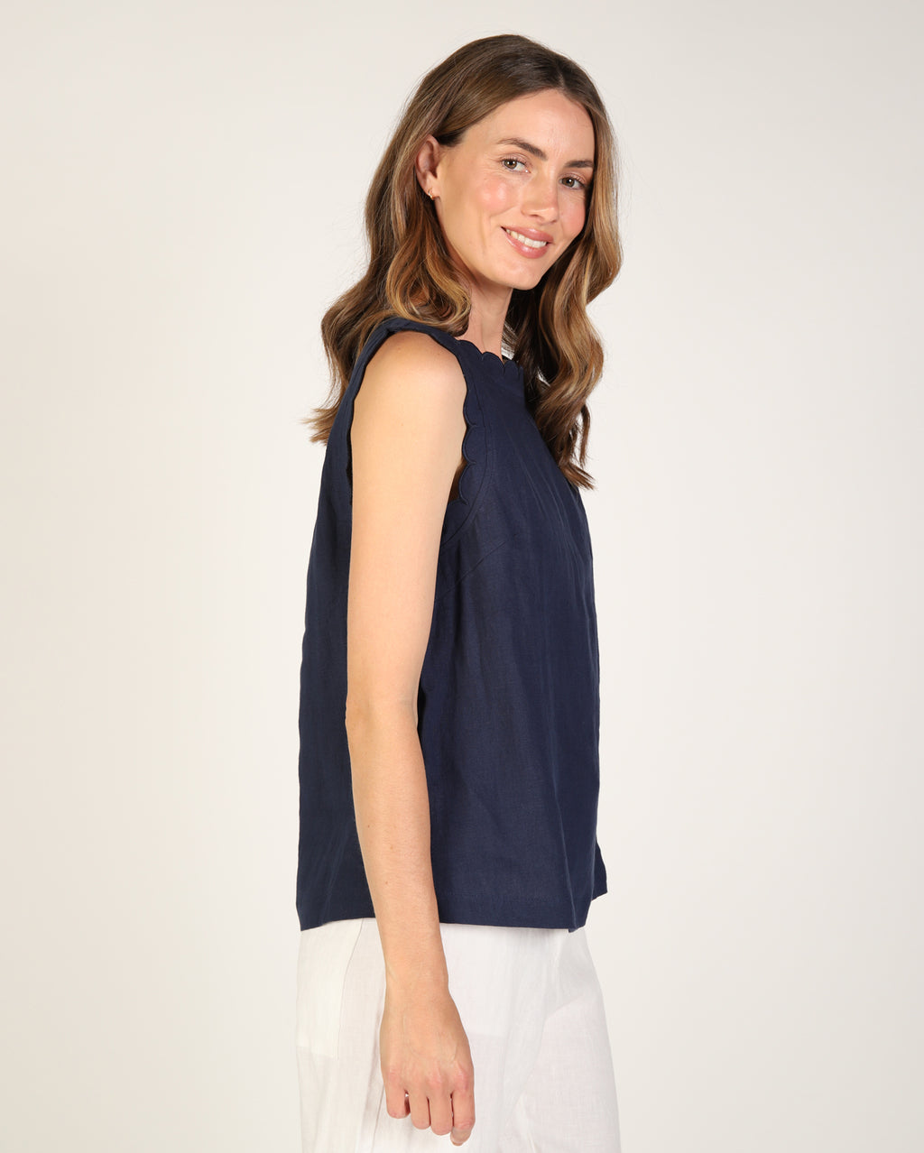 tq115_lanietank_picnic_nav_3_1764638054